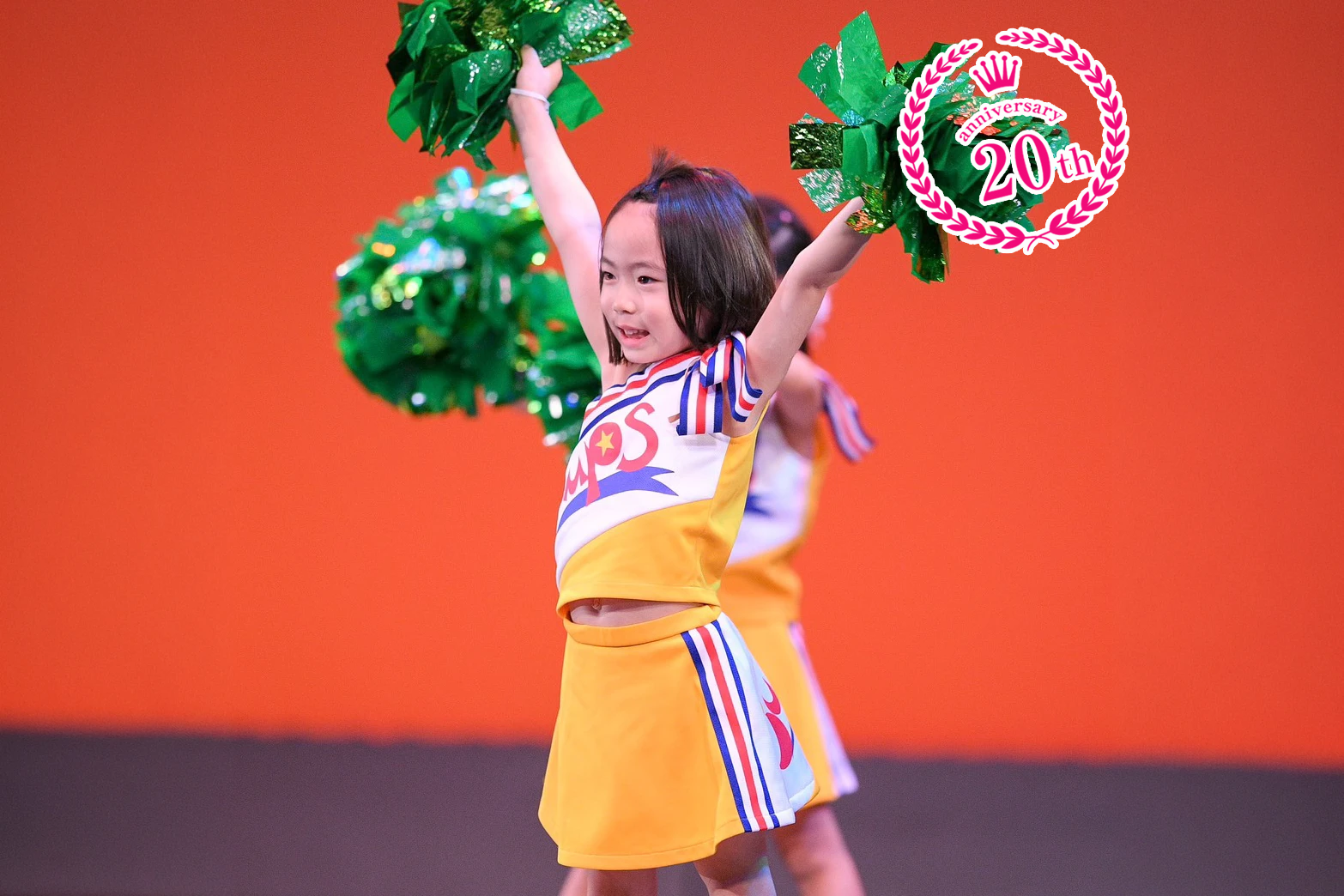 大阪発チアダンススクール JUMPS | 谷町六丁目、十三、長瀬、荒本